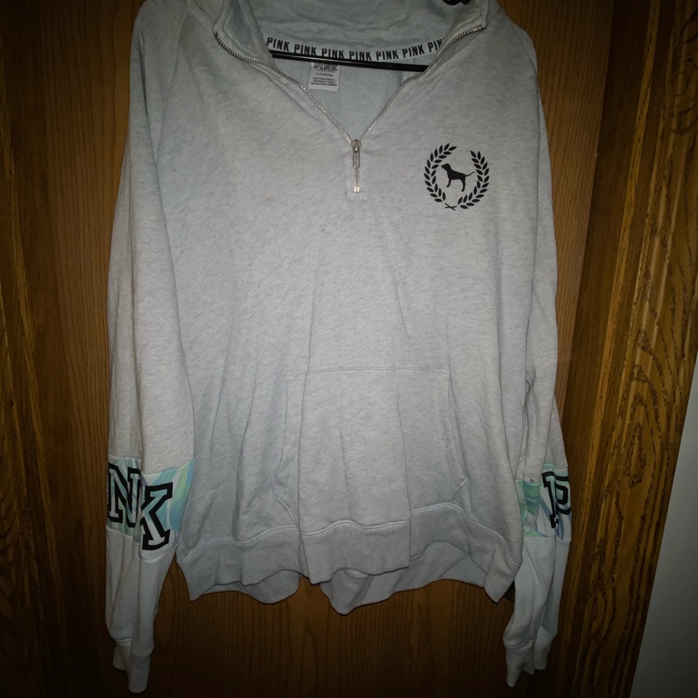 Size large pink sweatshirt